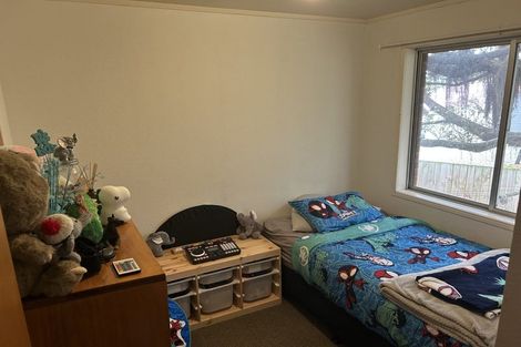 Photo of property in 2/15 Panama Road, Mount Wellington, Auckland, 1062