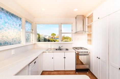 Photo of property in 17 Mcclure Street, Feilding, 4702