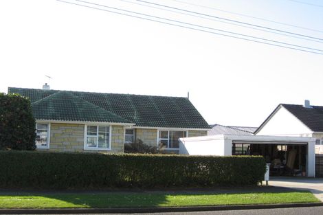 Photo of property in 19 Karaka Street, Merrilands, New Plymouth, 4312