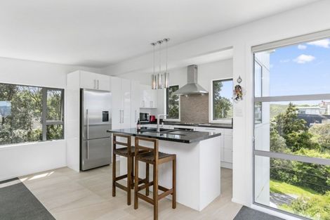 Photo of property in 42 Mandalay Terrace, Khandallah, Wellington, 6035