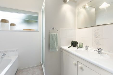 Photo of property in 361 Otumoetai Road, Otumoetai, Tauranga, 3110