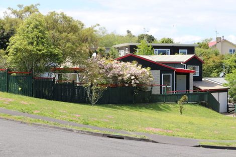 Photo of property in 36 Parkes Avenue, Saint Johns Hill, Whanganui, 4501