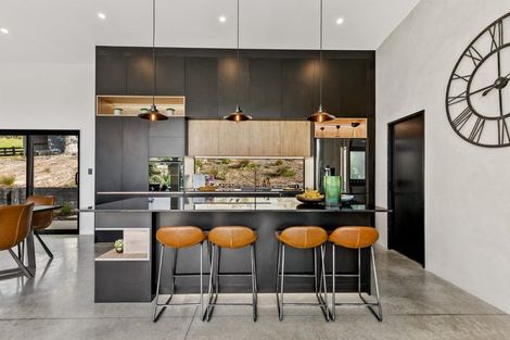 Photo of property in 33 Fernielea Drive, Riverhead, 0793