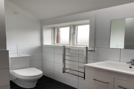 Photo of property in 35 Heriot Row, Dunedin Central, Dunedin, 9016