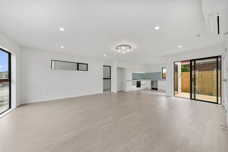 Photo of property in 90b Seymour Road, Sunnyvale, Auckland, 0612