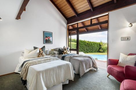 Photo of property in 106 Kowhai Road, Campbells Bay, Auckland, 0630