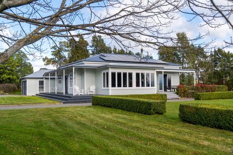 Photo of property in Gladstone Road, Gladstone, 5884