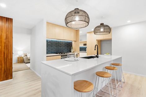 Photo of property in 1/68 Braemar Road, Castor Bay, Auckland, 0620