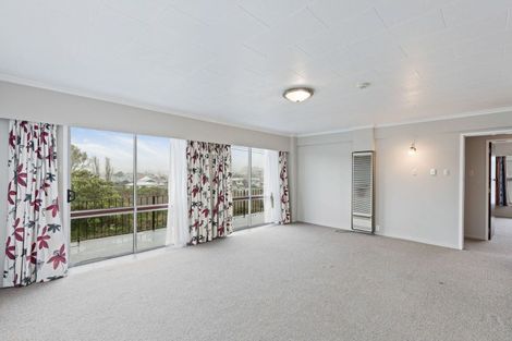 Photo of property in 61 Cracroft Street, Waitara, 4320