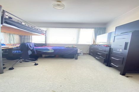 Photo of property in 26 Kaipatiki Road, Glenfield, Auckland, 0629