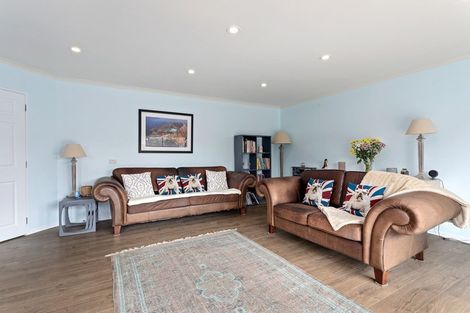 Photo of property in 5 Zarling Lane, Coastlands, Whakatane, 3120