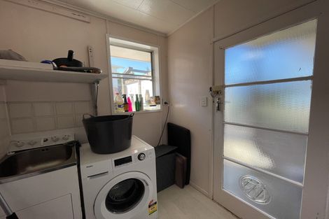 Photo of property in 10 Ware Place, Pakuranga Heights, Auckland, 2010