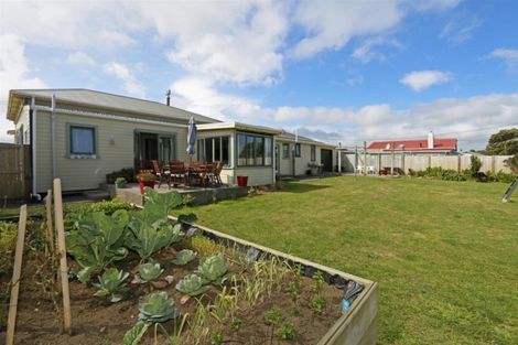 Photo of property in 34 Domett Street, Opunake, 4616