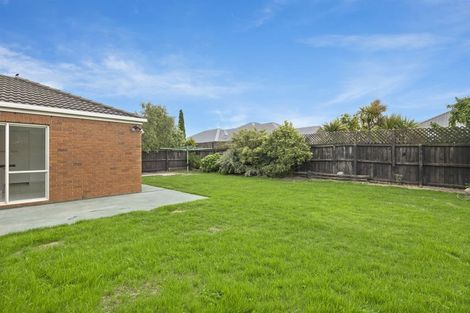 Photo of property in 27 Aston Drive, Waimairi Beach, Christchurch, 8083
