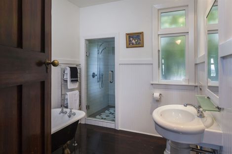 Photo of property in 25 Heaton Rhodes Place, Cashmere, Christchurch, 8022