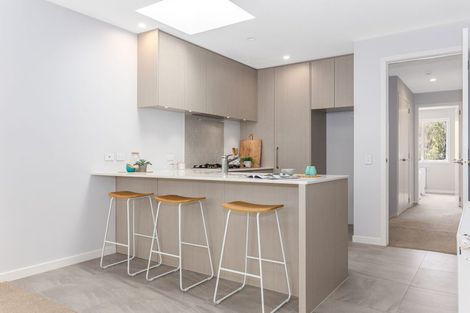 Photo of property in 47a Banks Boulevard, Whitby, Porirua, 5024