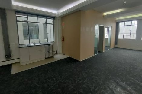 Photo of property in 124 Featherston Street, Palmerston North, 4410