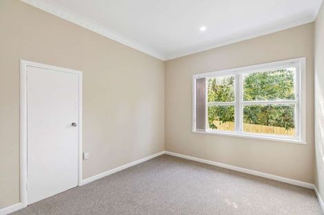 Photo of property in 79c Russell Road, Manurewa, Auckland, 2102