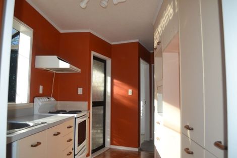 Photo of property in 1/52 Guadeloupe Crescent, Grenada Village, Wellington, 6037