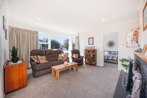 Photo of property in 17 Rongopai Street, Palmerston North, 4414