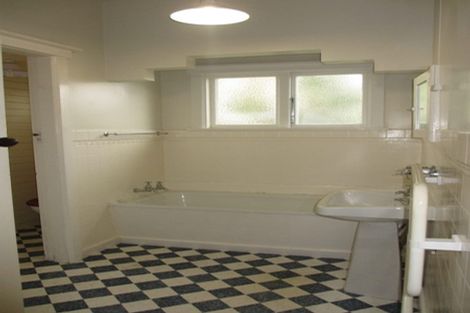 Photo of property in 60 Matai Street, Riccarton, Christchurch, 8011