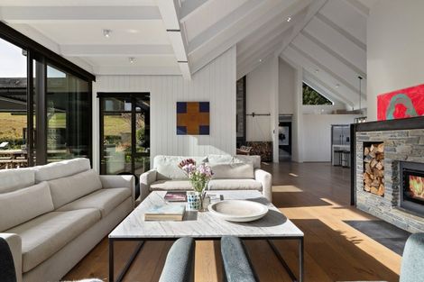 Photo of property in 47 Mooney Road, Speargrass Flat, Queenstown, 9371