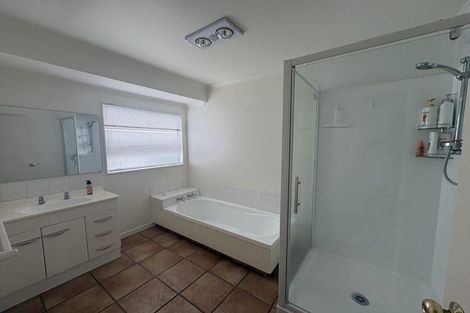 Photo of property in 13 Woodlands Drive, Havelock North, 4130