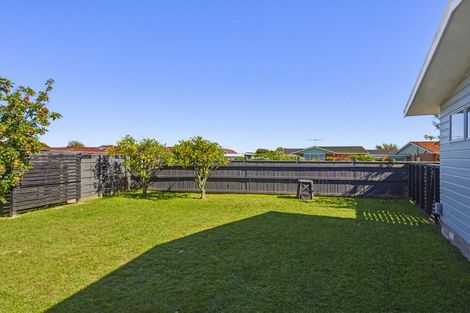 Photo of property in 32 Sylvan Avenue, Waikanae, 5036