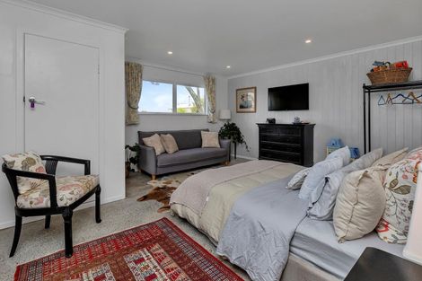 Photo of property in 72 Marsden Point Road, Ruakaka, 0116