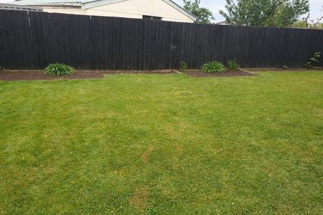 Photo of property in 13a Boyne Avenue, Northcote, Christchurch, 8052