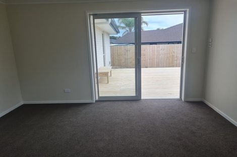 Photo of property in 15 Ocean View Rise, Ruakaka, 0116