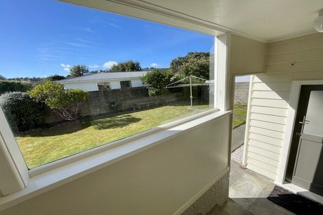 Photo of property in 78 Tauhinu Road, Miramar, Wellington, 6022