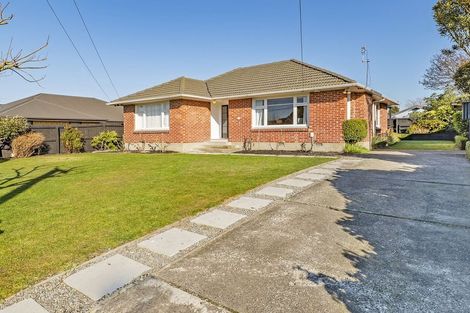 Photo of property in 25 Munro Street, Redwood, Christchurch, 8051