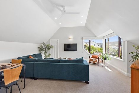 Photo of property in 6 Lochiel Road, Khandallah, Wellington, 6035