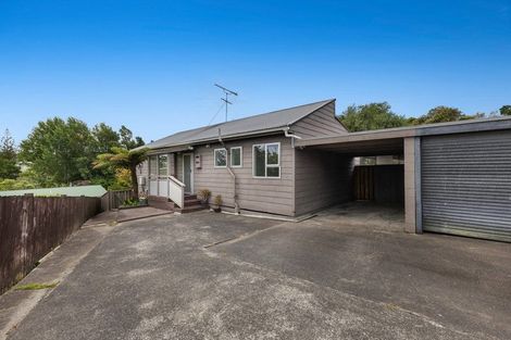 Photo of property in 21b Brian Crescent, Stanmore Bay, Whangaparaoa, 0932