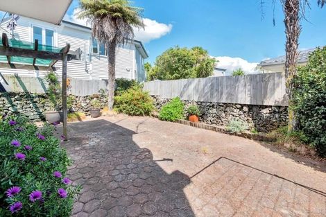 Photo of property in 6/5 Patterson Street, Sandringham, Auckland, 1041