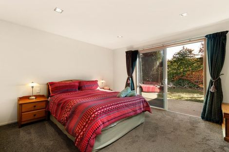 Photo of property in 2 Morning Star Terrace, Arthurs Point, Queenstown, 9371
