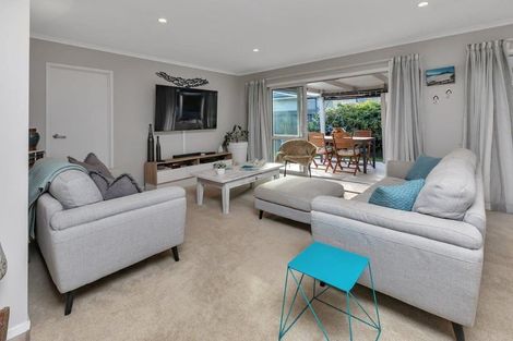 Photo of property in 80 One Tree Point Road, One Tree Point, 0118