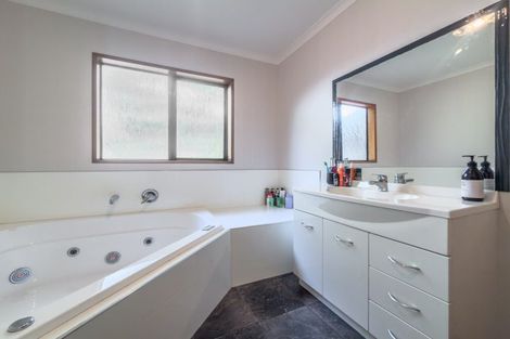 Photo of property in 110 Ariki Avenue, Otatara, Invercargill, 9879