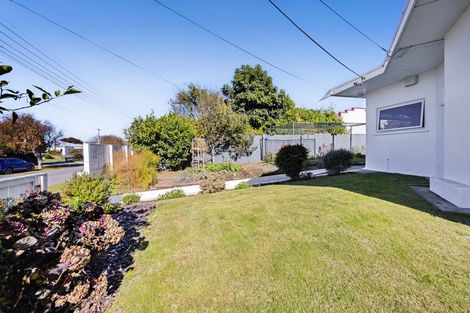 Photo of property in 15 Caplen Street, Hawera, 4610