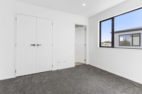 Photo of property in 31c Stanniland Street, Sunnyhills, Auckland, 2010