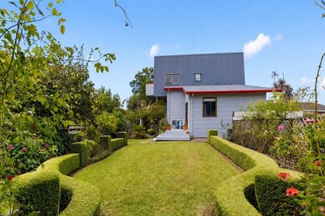 Photo of property in 18 Kowhai Avenue, Morrinsville, 3300
