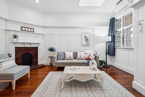 Photo of property in 5 Grass Street, Oriental Bay, Wellington, 6011