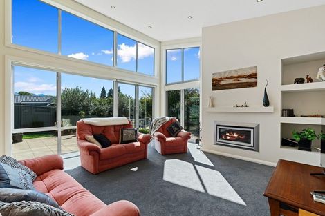 Photo of property in 21a Old Station Avenue, Wanaka, 9305