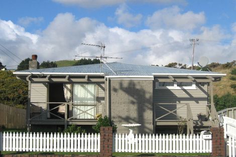 Photo of property in 94 Driver Crescent, Cannons Creek, Porirua, 5024