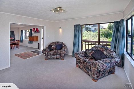 Photo of property in 131 Sunset Road, Totara Vale, Auckland, 0632