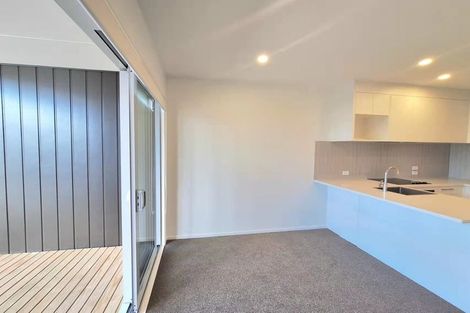 Photo of property in 69 Ngae Place, Mangere East, Auckland, 2024
