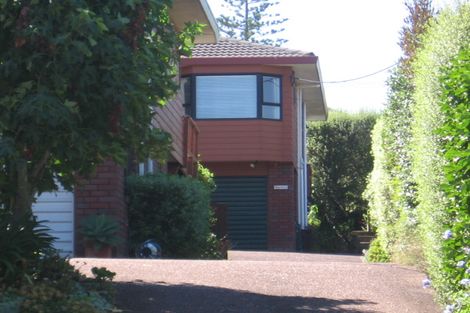 Photo of property in 2/461 Beach Road, Murrays Bay, Auckland, 0630