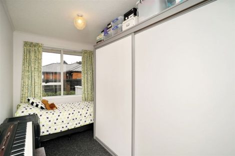 Photo of property in 2/98a Tilford Street, Woolston, Christchurch, 8062