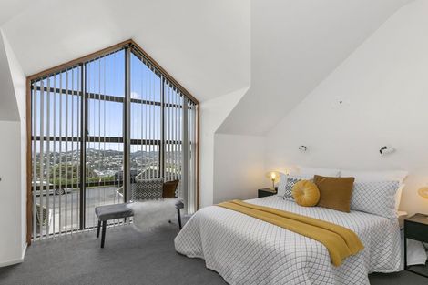 Photo of property in 7a Tamahine Street, Maupuia, Wellington, 6022